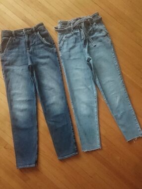 Hollister High-Rise Jeans -  Blue & Light Blue, size 2